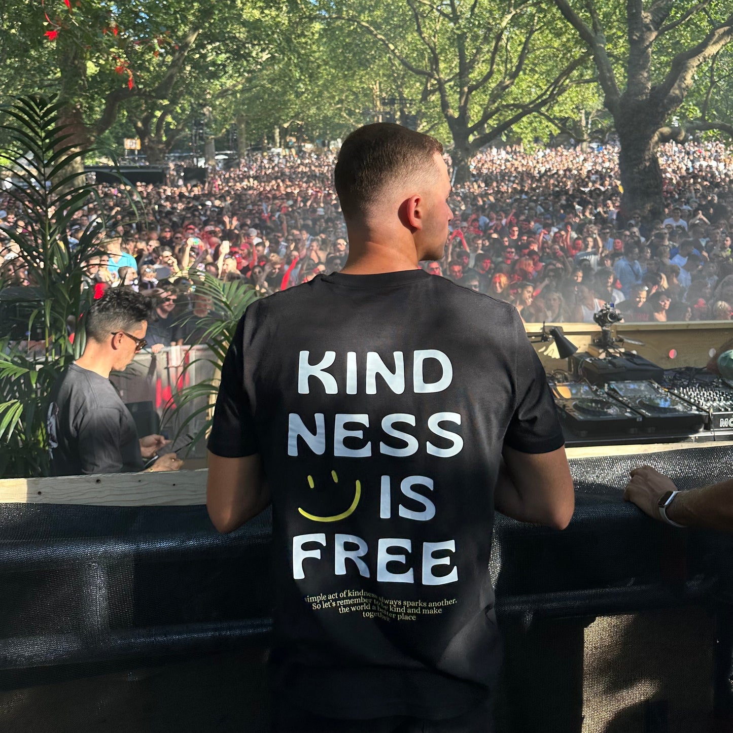 KINDNESS IS FREE Unisex T-Shirt